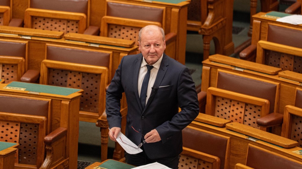 Fotó: Facebook/Simicskó István